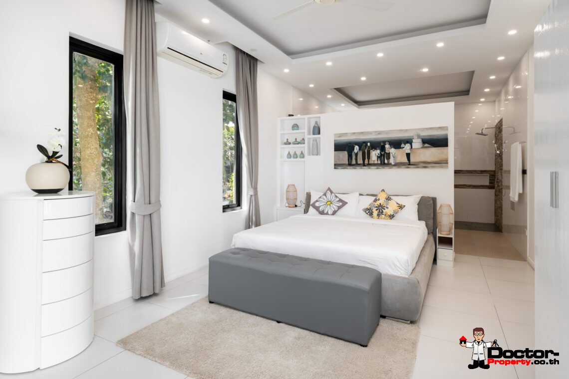 7 Bedroom Luxury Sea View Villa – Bophut, Koh Samui – For Sale