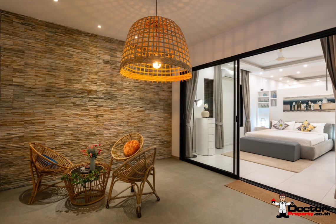 7 Bedroom Luxury Sea View Villa – Bophut, Koh Samui – For Sale