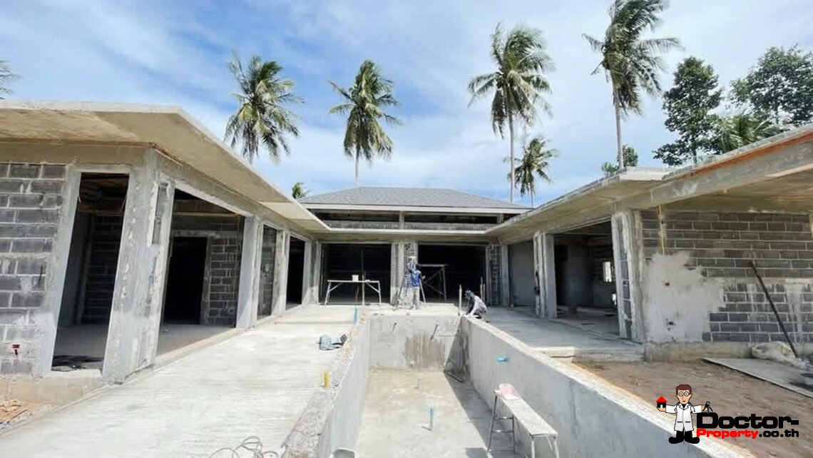Modern 4 Bedroom Private Pool Villa in Ban Tai, Koh Samui – For Sale