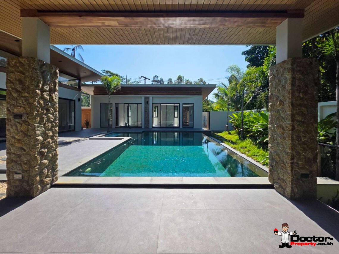 New 3 Bedroom Private Pool Villa with Spacious Garden in Mae Nam, Koh Samui – For Sale