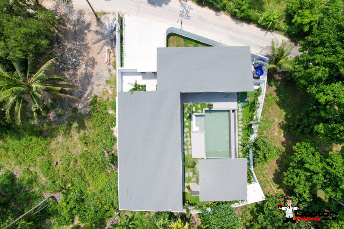 New 3 Bedroom Private Pool Villa with Spacious Garden in Mae Nam, Koh Samui – For Sale