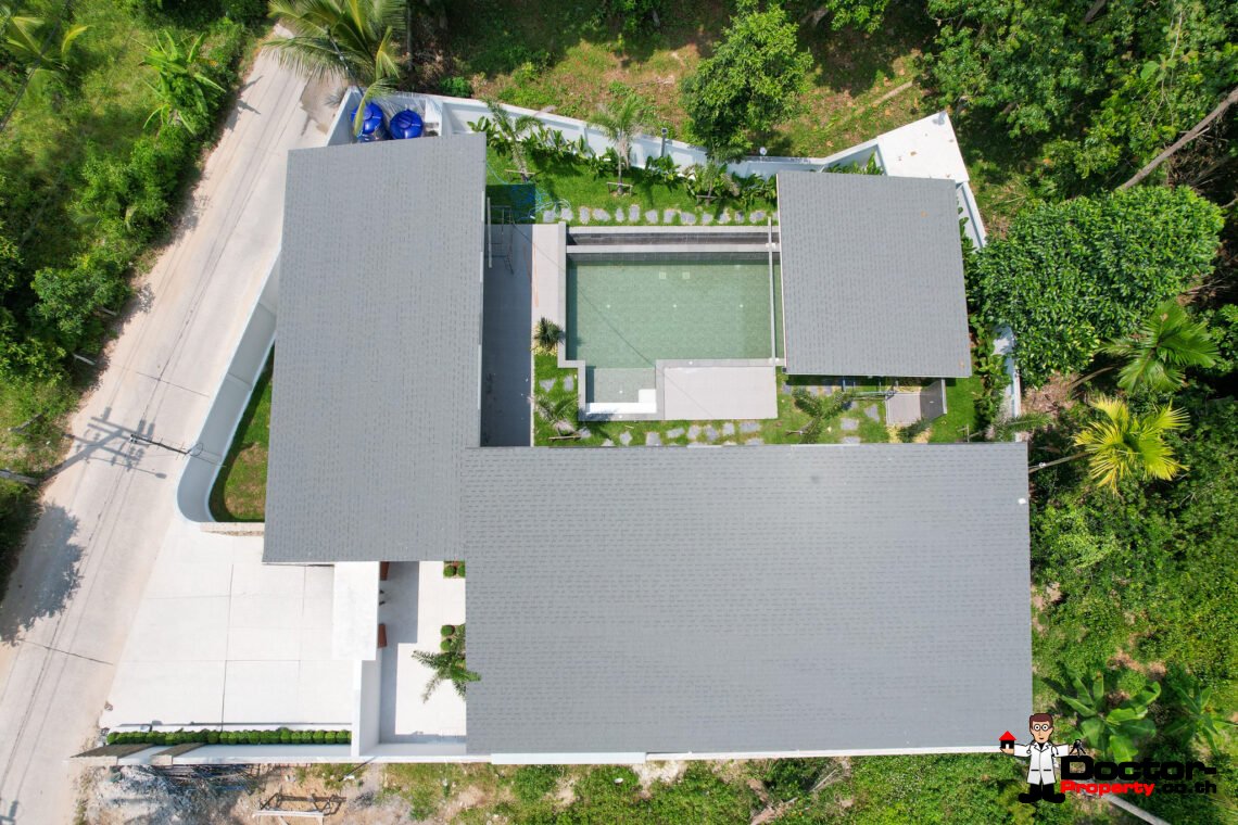 New 3 Bedroom Private Pool Villa with Spacious Garden in Mae Nam, Koh Samui – For Sale