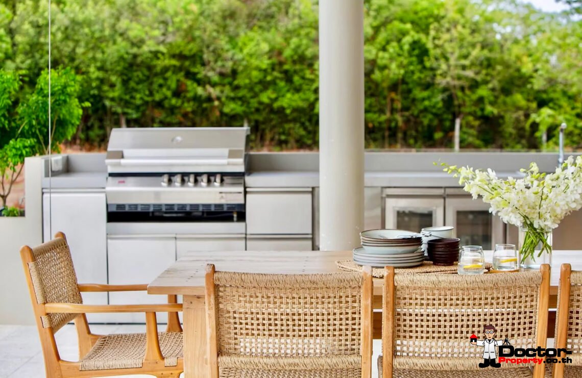 Luxurious 5 Bedroom Pool Villa with Sea View in Plai Laem, Koh Samui – For Sale