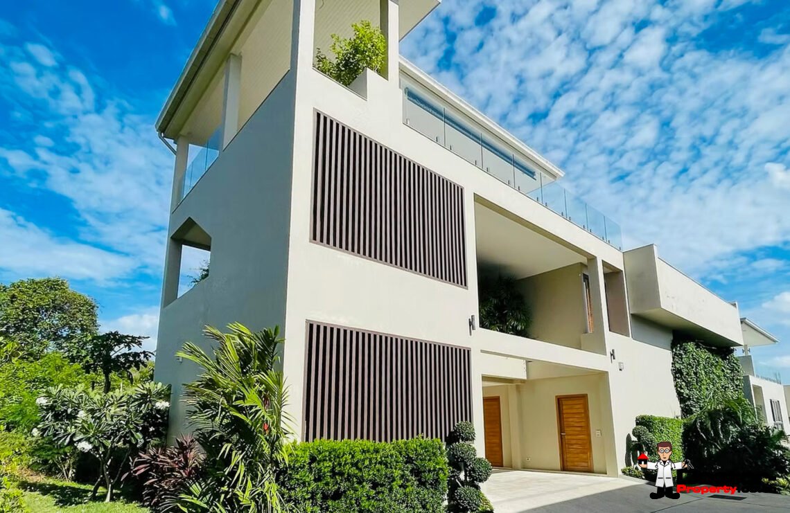 Luxurious 5 Bedroom Pool Villa with Sea View in Plai Laem, Koh Samui – For Sale