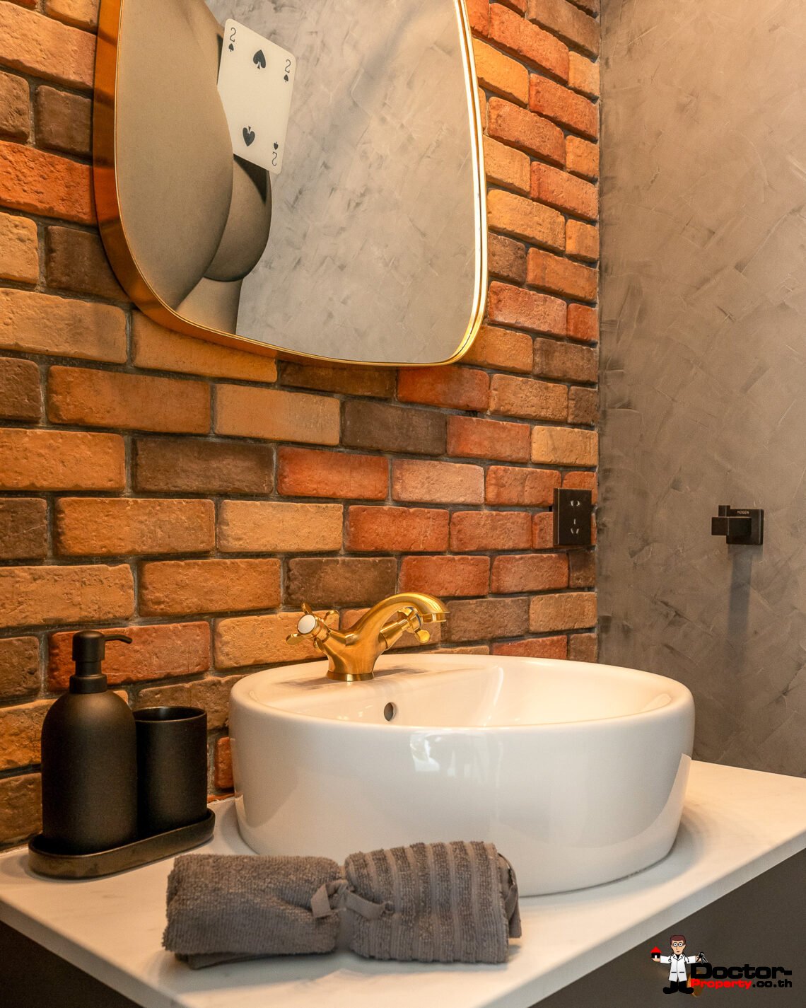 Elegant 4 Bedroom Sea View Villa with Pool in Plai Laem, Koh Samui – For Sale