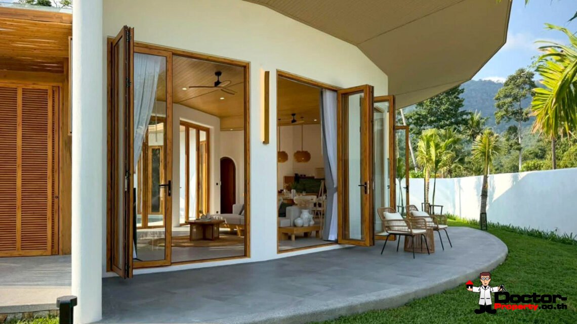 3 Bedroom Eco-Friendly Pool Villa with Spacious area in Mae Nam, Koh Samui – For Sale