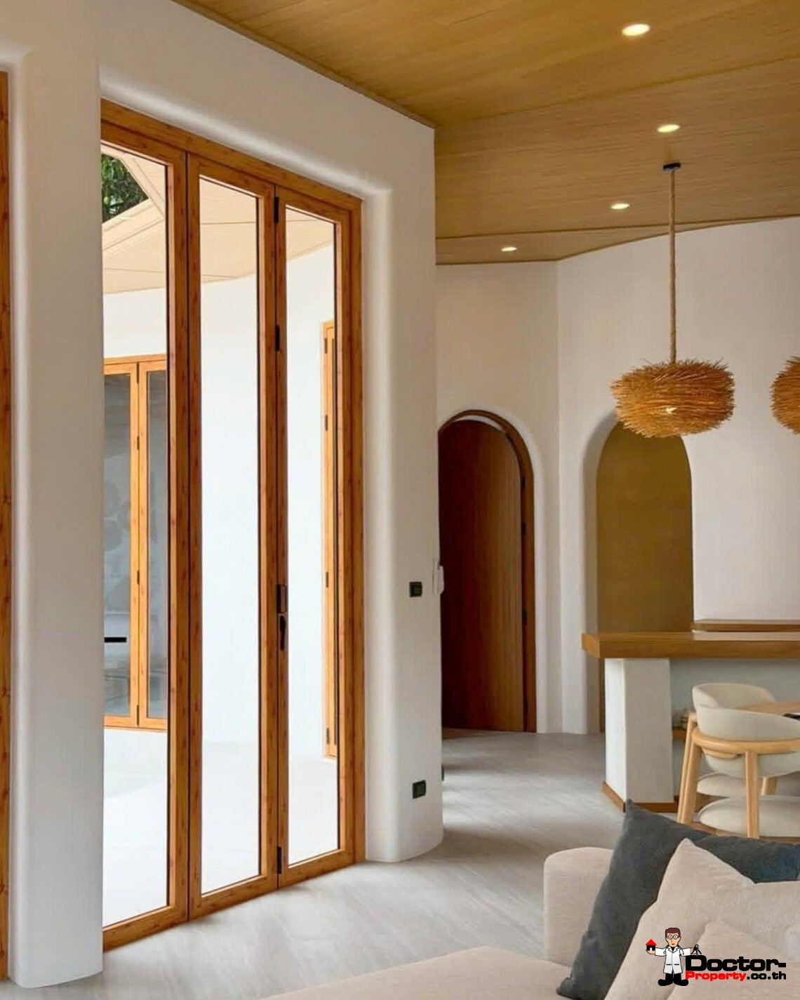 3 Bedroom Eco-Friendly Pool Villa with Spacious area in Mae Nam, Koh Samui – For Sale