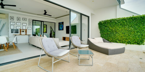 Modern 3 Bedroom Pool Villa with Sea View, Koh Samui – For Sale