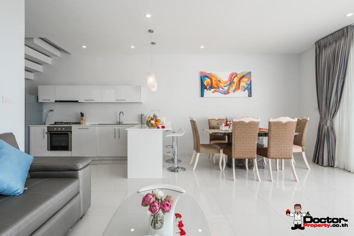 Modern 3 Bedroom Pool Villa with Sea View in Choeng Mon, Koh Samui – For Sale