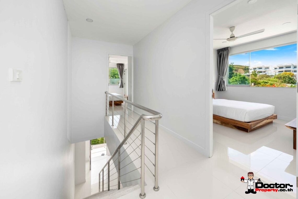 Modern 5 Bedroom Pool Villa with Sea View in Choeng Mon, Koh Samui – For Sale