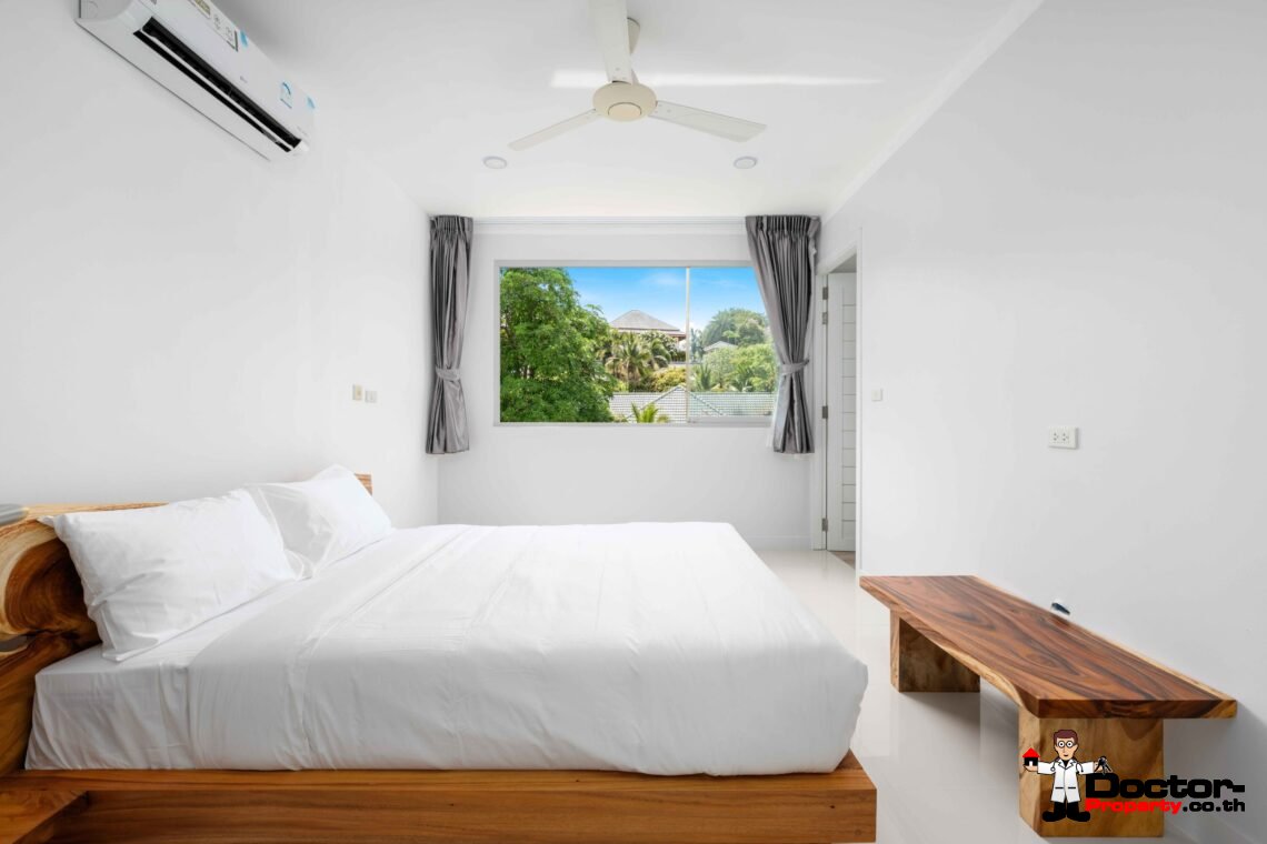 Modern 5 Bedroom Pool Villa with Sea View in Choeng Mon, Koh Samui – For Sale
