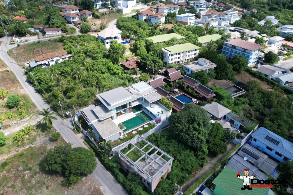Thai Style Villa Resort – 9 Bedrooms – Plai Laem – Koh Samui – For Sale