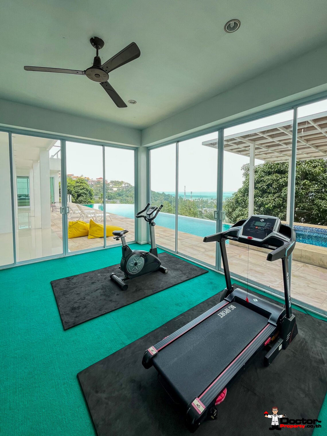 5 Bedroom Sea View Villa with Spacious area in Bang Por, Koh Samui – For Sale