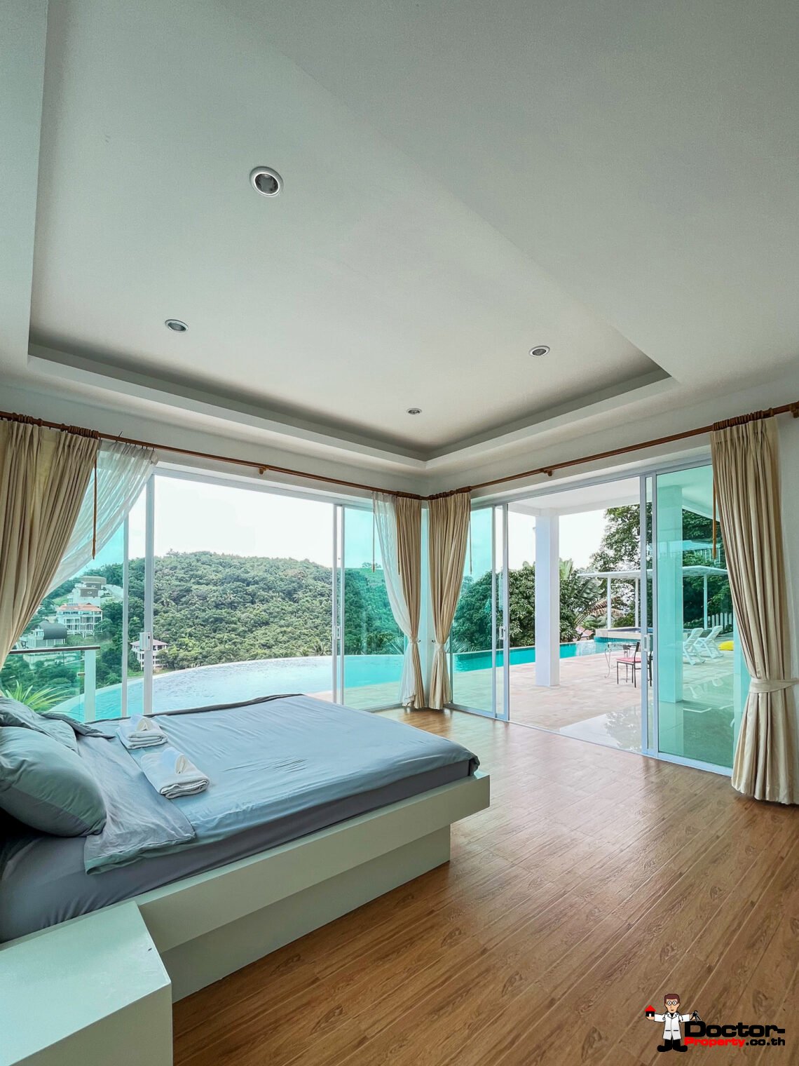 5 Bedroom Sea View Villa with Spacious area in Bang Por, Koh Samui – For Sale