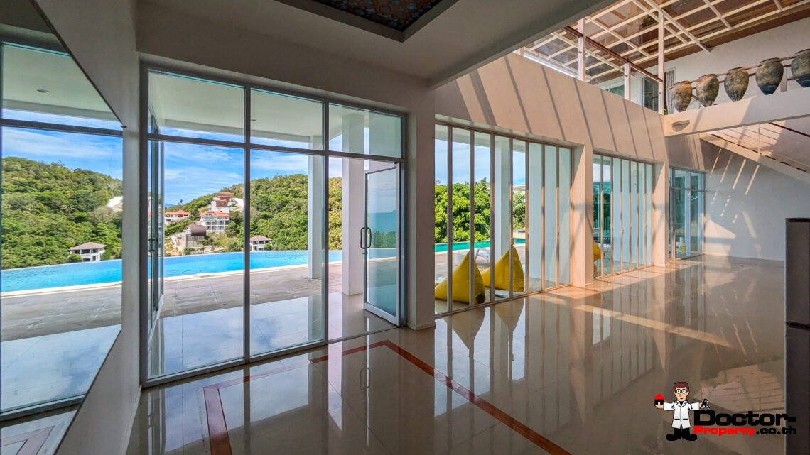 5 Bedroom Sea View Villa with Spacious area in Bang Por, Koh Samui – For Sale