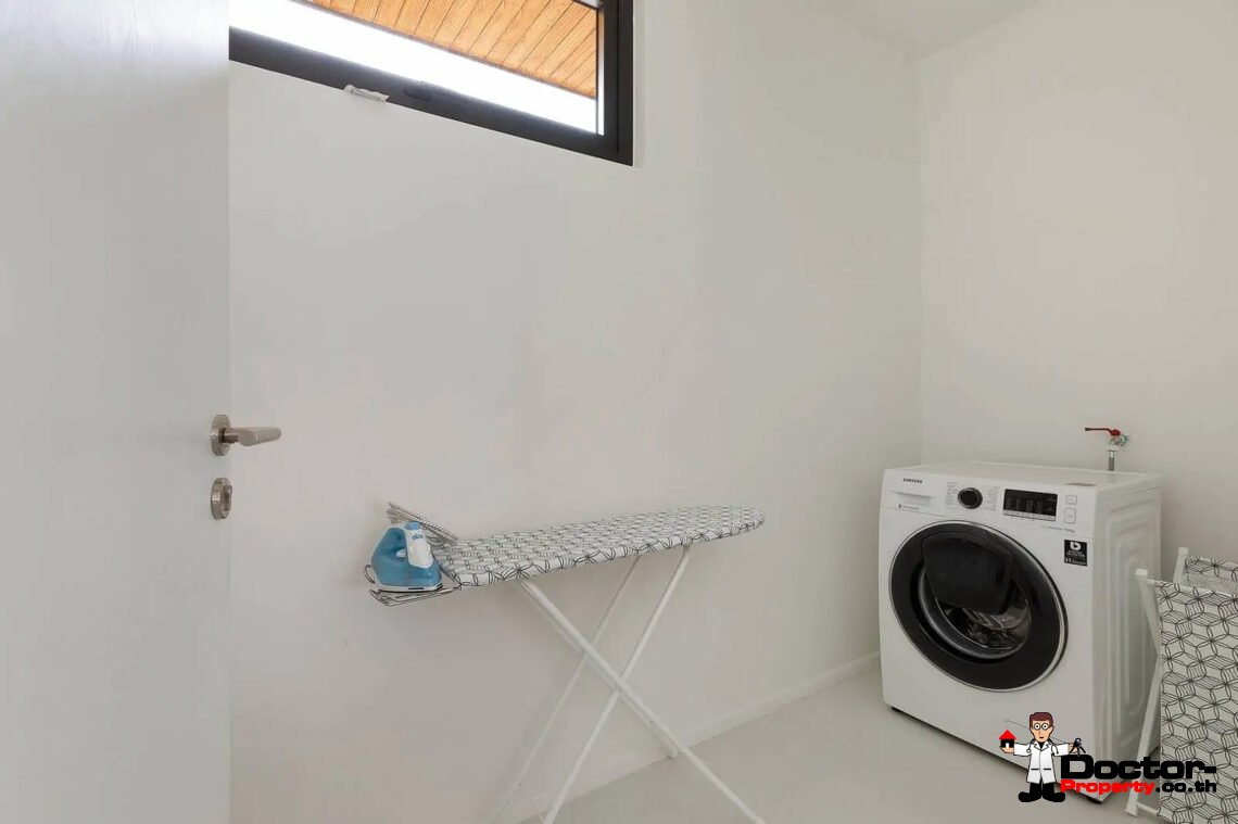 3 Bedroom Garden Villa with Pool in Choeng Mon, Koh Samui – For Sale