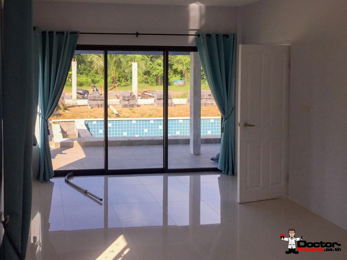 2 Bedroom House with with Pool in Lipa Noi, Koh Samui – For Sale