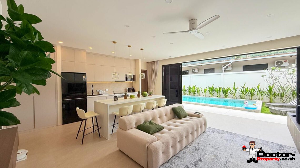 Modern 3 Bedroom Pool Villa in Chaweng, Koh Samui – For Sale