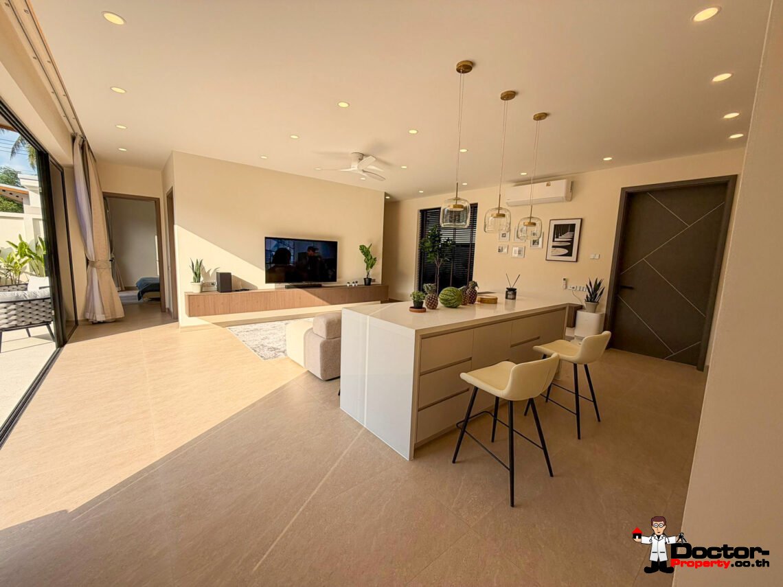 Modern 3 Bedroom Pool Villa in Chaweng, Koh Samui – For Sale