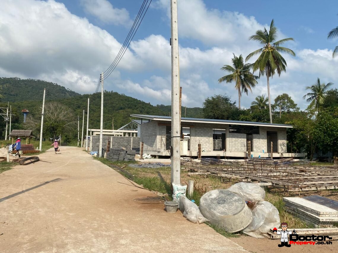 Modern 3 Bedroom Pool Villa in Chaweng, Koh Samui – For Sale