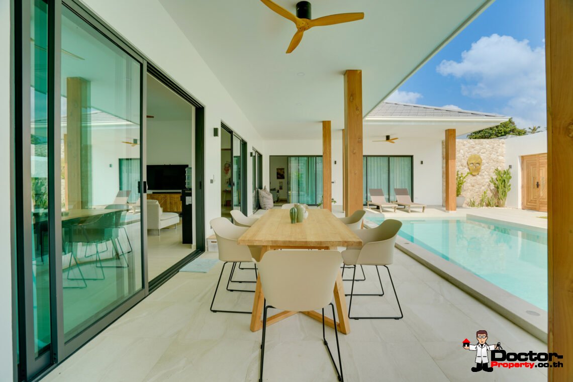 Modern 4 Bedroom Pool Villa in Lamai, Koh Samui – For Sale