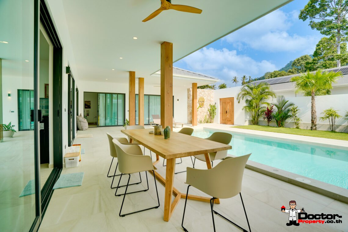 Modern 4 Bedroom Pool Villa in Lamai, Koh Samui – For Sale