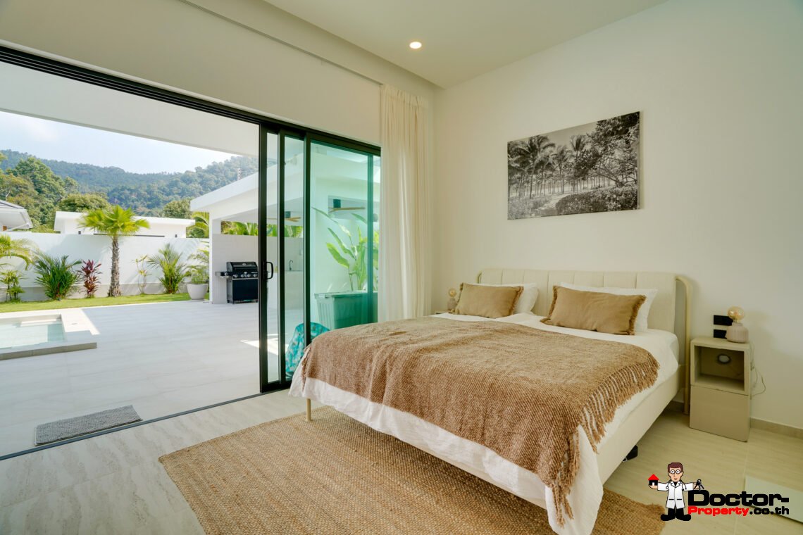 Modern 4 Bedroom Pool Villa in Lamai, Koh Samui – For Sale