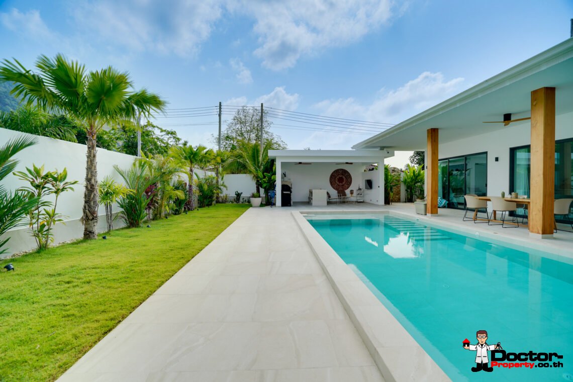 Modern 4 Bedroom Pool Villa in Lamai, Koh Samui – For Sale