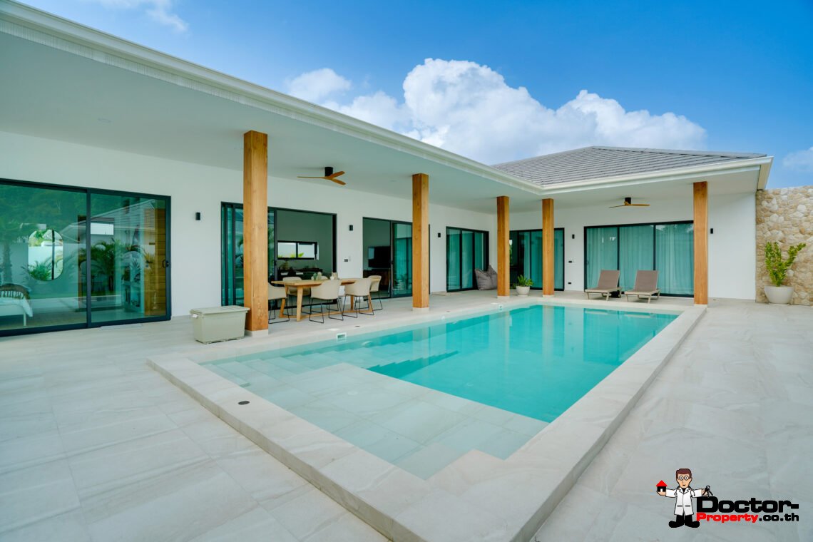 Modern 4 Bedroom Pool Villa in Lamai, Koh Samui – For Sale