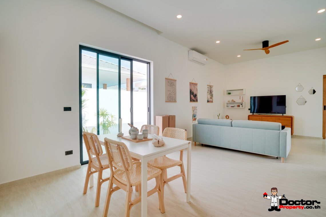 Modern 4 Bedroom Pool Villa in Lamai, Koh Samui – For Sale
