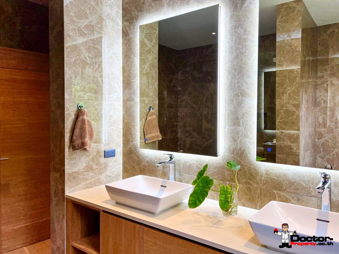 3 Bedroom Penthouse with Sea View in Mae Nam, Koh Samui – For Sale