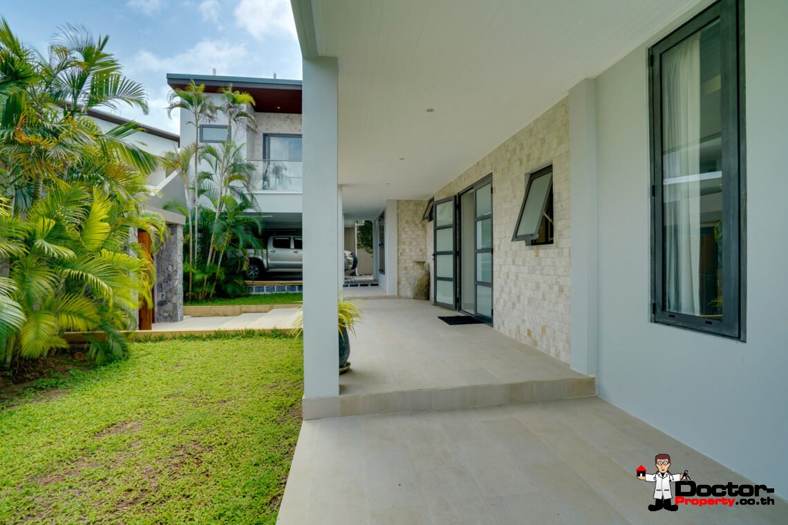 4 Bedroom Pool Villa with Sea View in Plai Laem, Koh Samui – For Sale