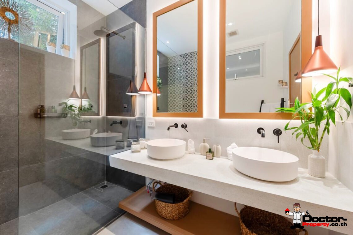 Luxury Tropical 4 Bedroom Pool Villa with Stunning Sea View in Bang Por, Koh Samui – For Sale