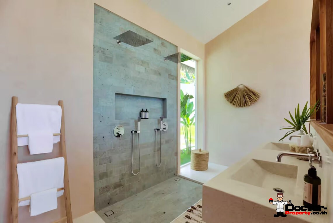 3 Bedroom Pool Villa with Sea View in Bang Por, Koh Samui – For Sale