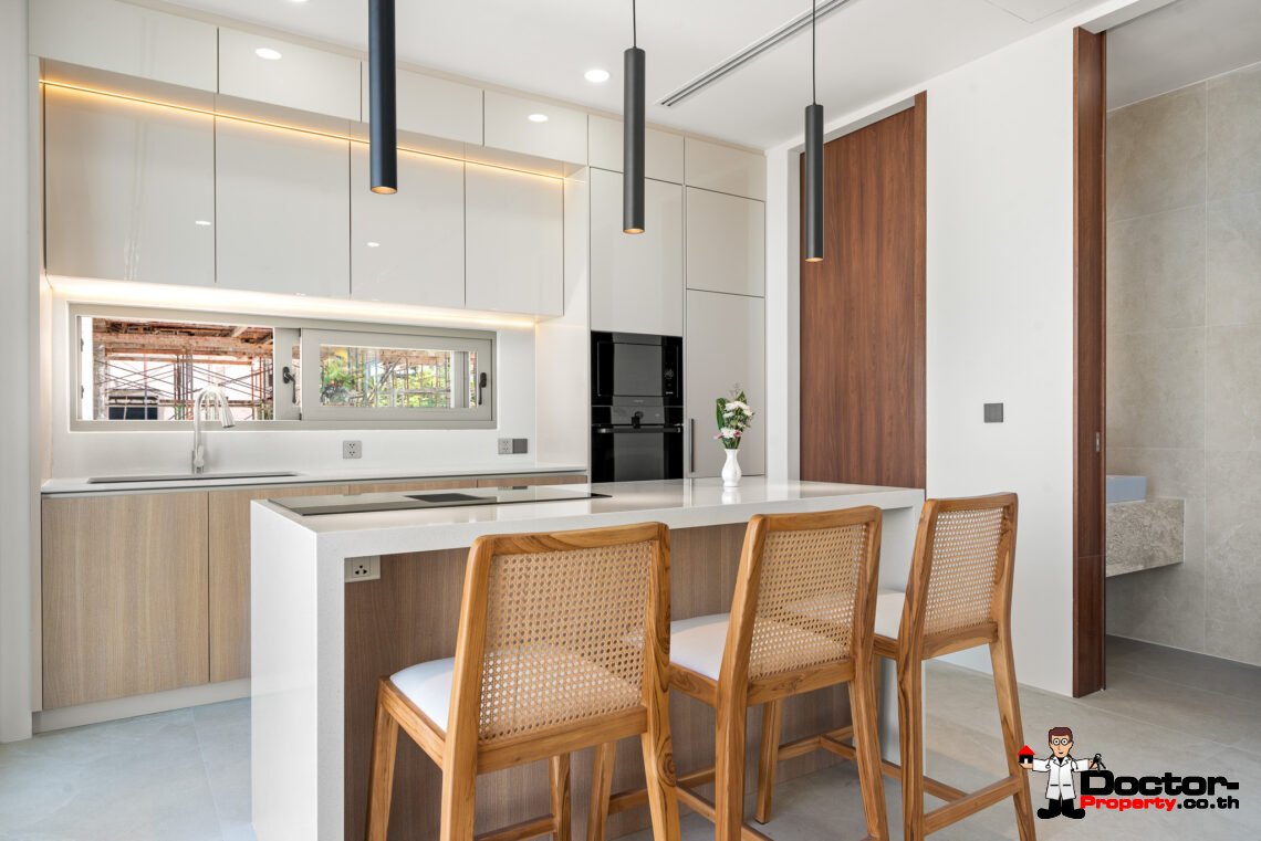 Luxury 4 Bedroom Pool Villa with Sea View in Bang Por, Koh Samui – For Sale