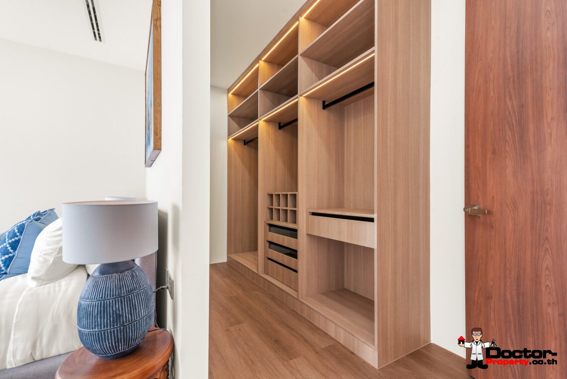 Luxury 4 Bedroom Pool Villa with Sea View in Bang Por, Koh Samui – For Sale