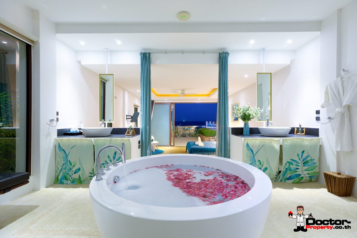 Luxury 5 Bedroom Pool Villa with Stunning Sea View in Choeng Mon, Koh Samui – For Sale