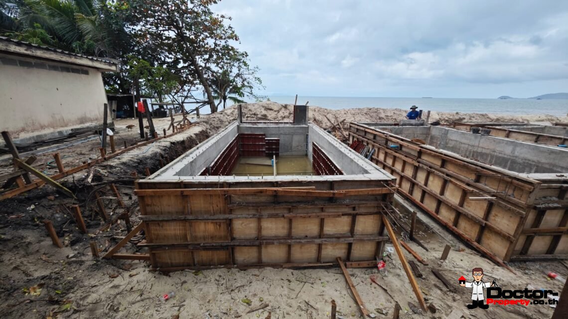 2 Bedroom Pool Villa Walk to the Beach in Lipa Noi, Koh Samui – For Sale