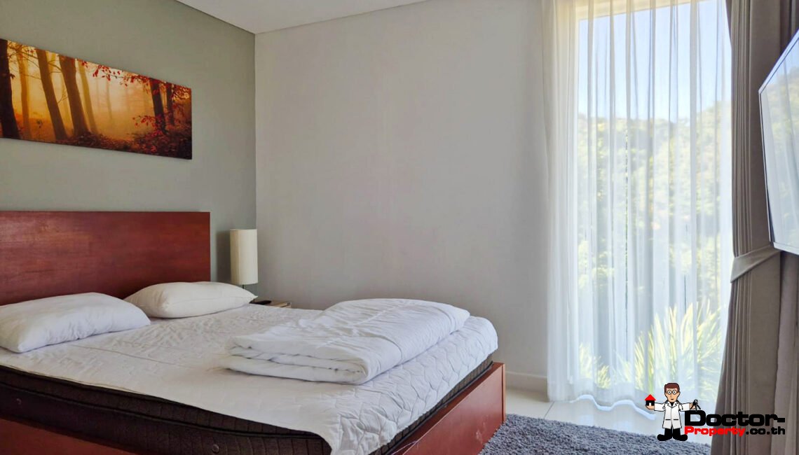 2 Bedroom Condo on Top Floor in Choeng Mon, Koh Samui – For Sale