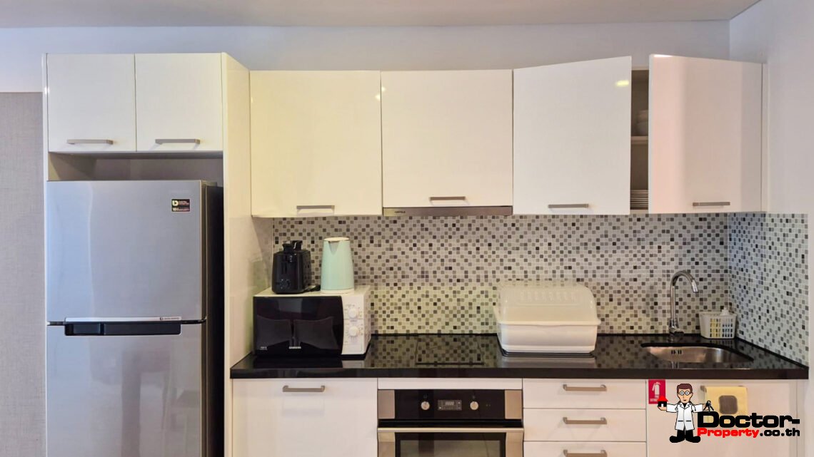 2 Bedroom Condo on Top Floor in Choeng Mon, Koh Samui – For Sale