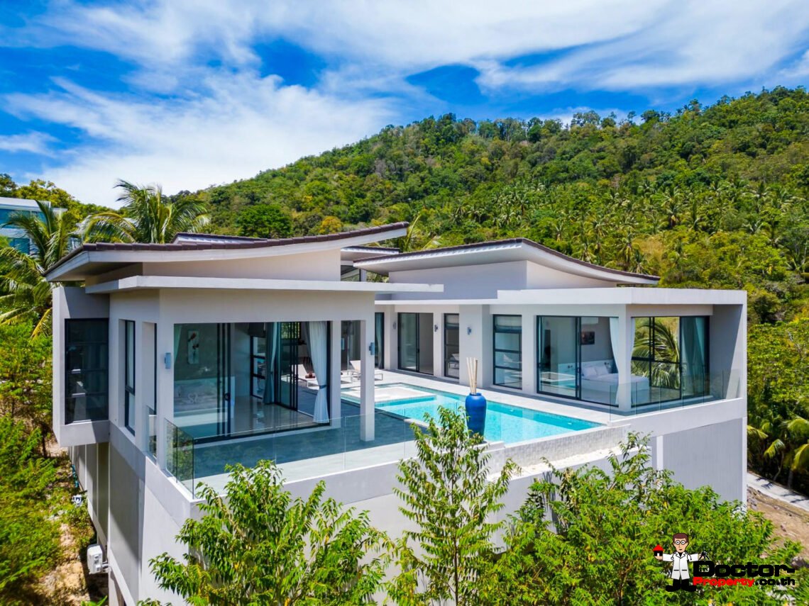 4 Bedroom Pool Villa with Sea View in Bang Por, Koh Samui – For Sale