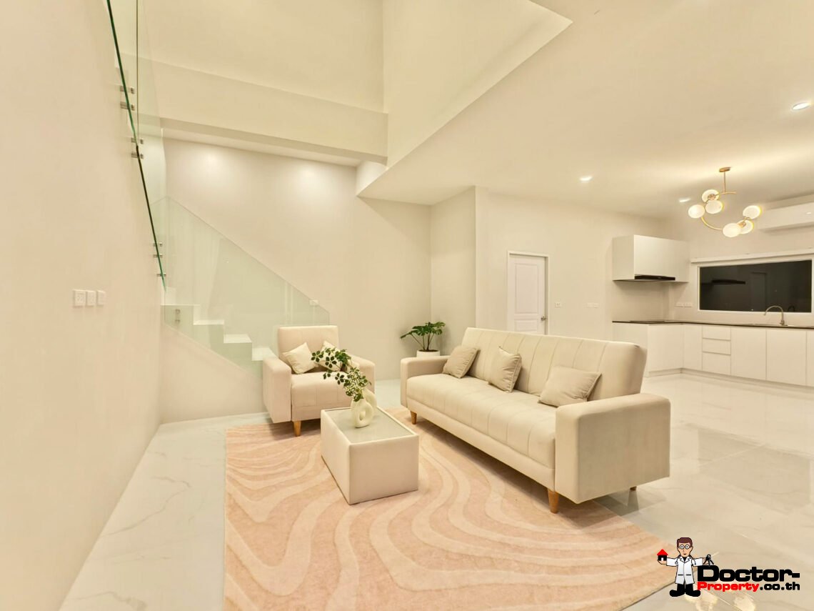 3 Bedroom Pool Villa with Partial Sea View in Chaweng, Koh Samui – For Sale