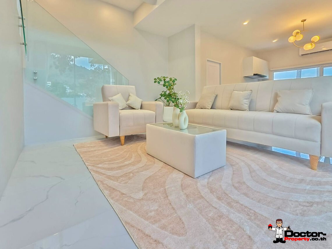 3 Bedroom Pool Villa with Partial Sea View in Chaweng, Koh Samui – For Sale