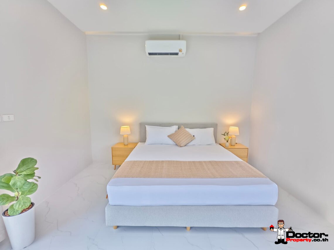 3 Bedroom Pool Villa with Partial Sea View in Chaweng, Koh Samui – For Sale