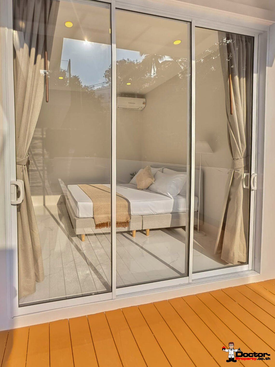 3 Bedroom Pool Villa with Partial Sea View in Chaweng, Koh Samui – For Sale