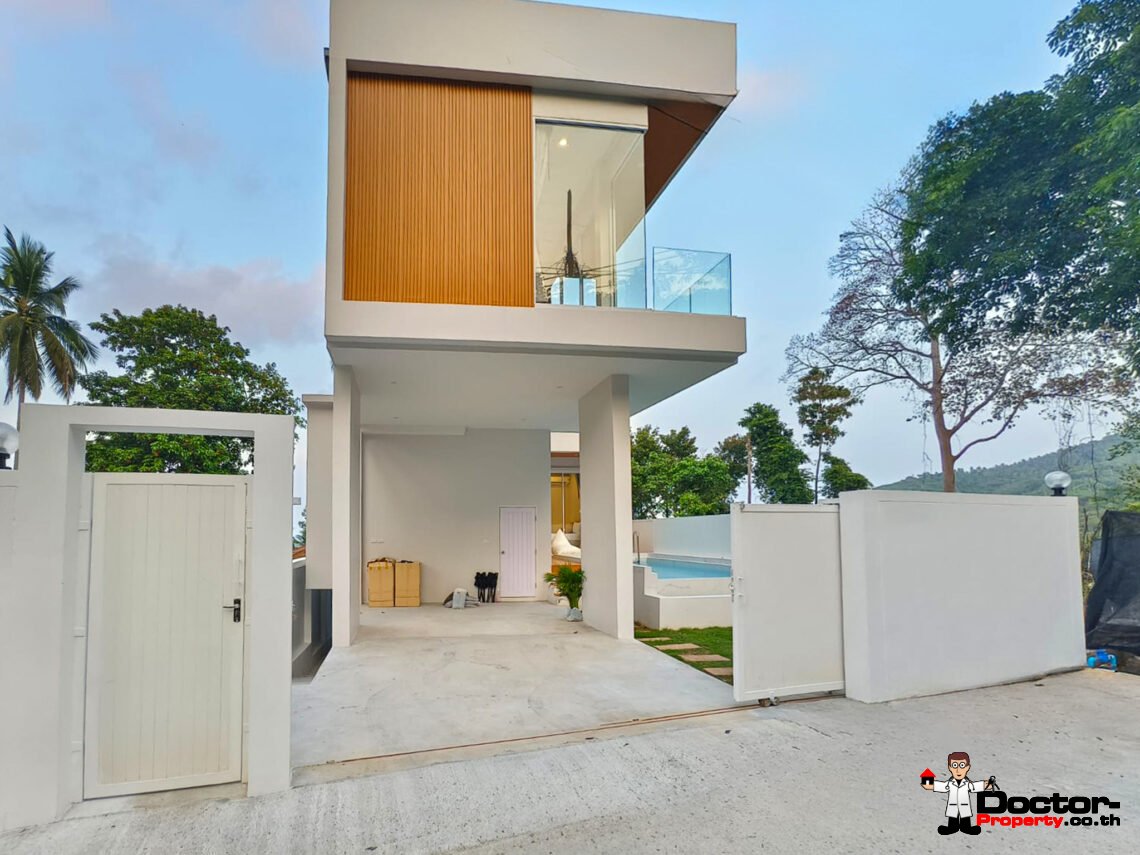 3 Bedroom Pool Villa with Partial Sea View in Chaweng, Koh Samui – For Sale