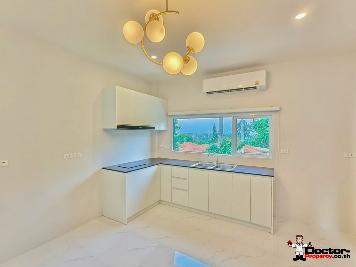 3 Bedroom Pool Villa with Partial Sea View in Chaweng, Koh Samui – For Sale