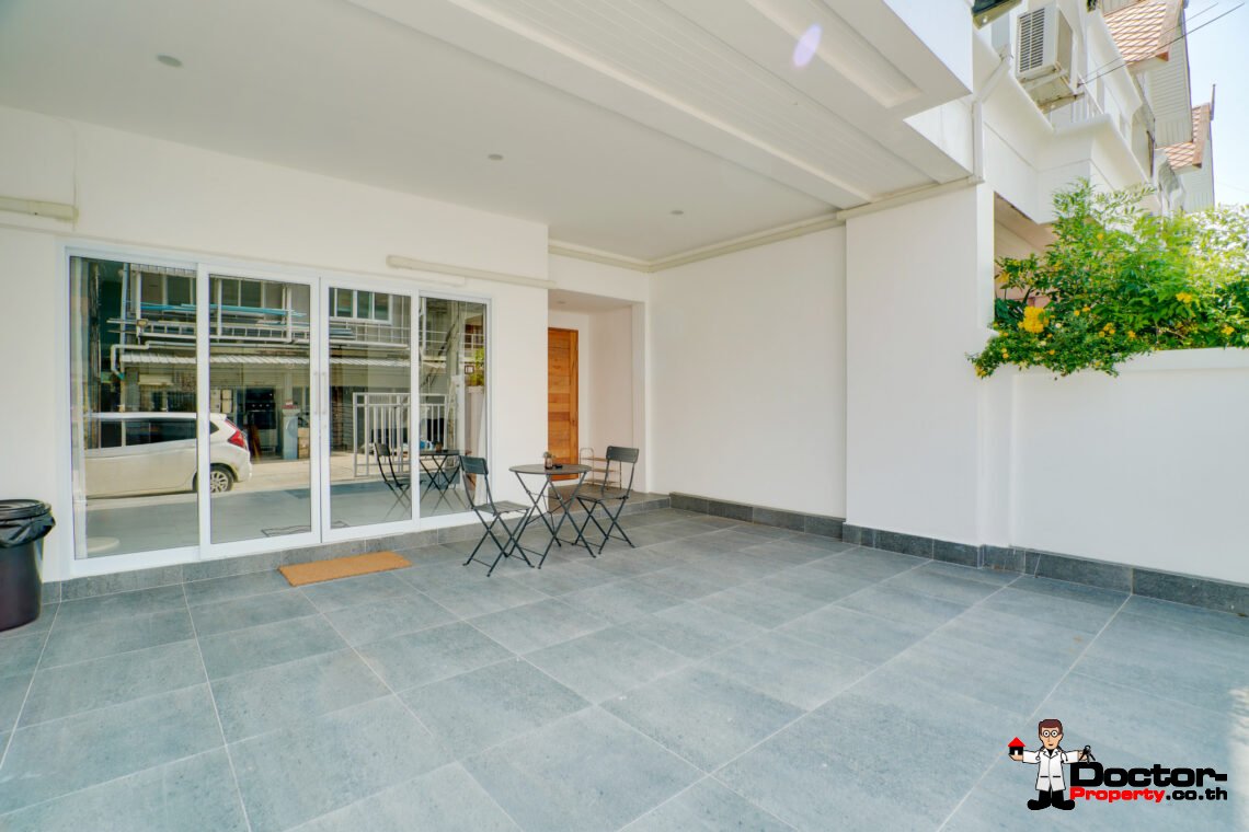 3 Bedroom Townhouse in Mae Nam, Koh Samui – For Sale