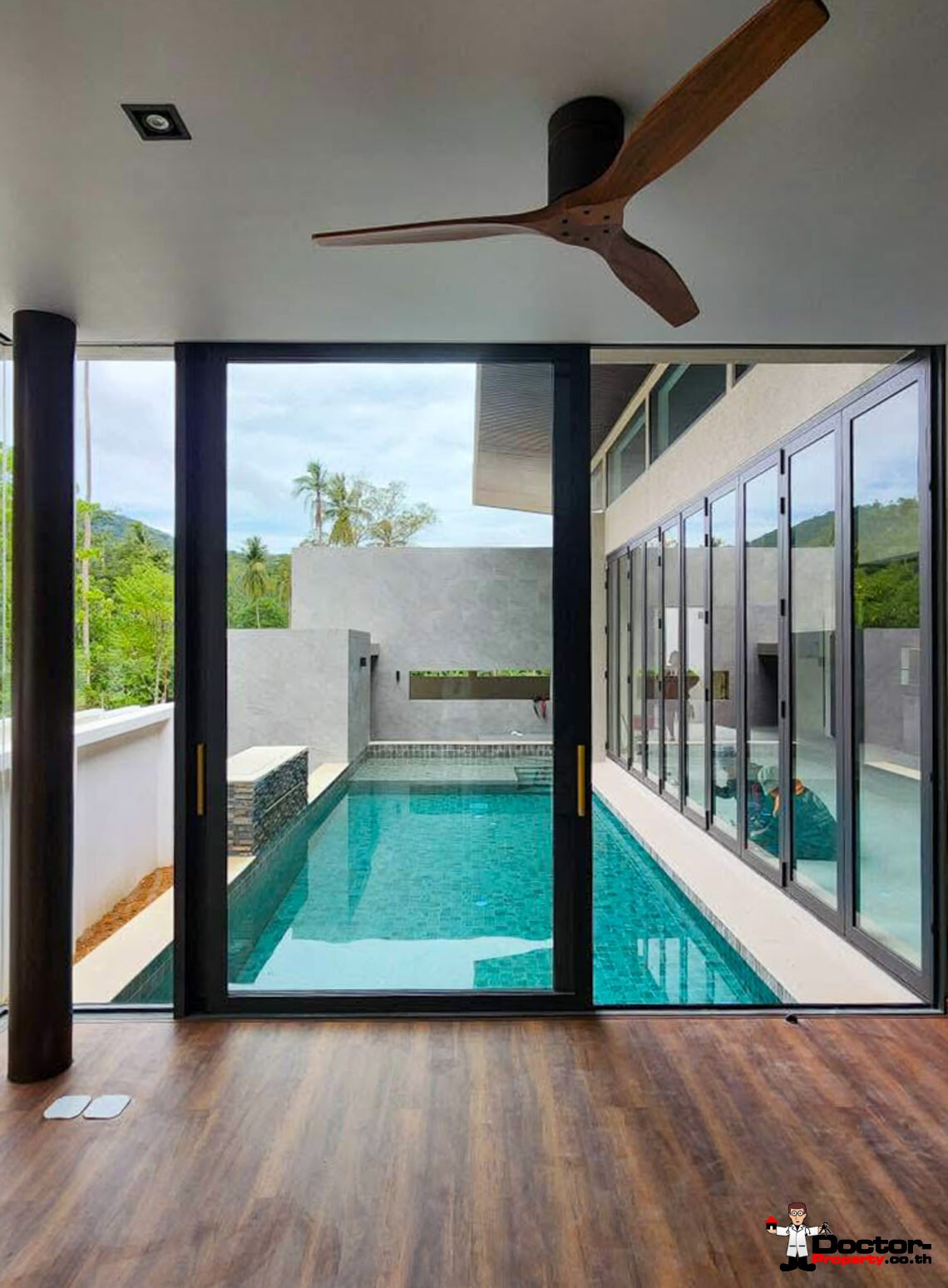 Modern Tropical 3 Bedroom Pool Villa in Mae Nam, Koh Samui – For Sale