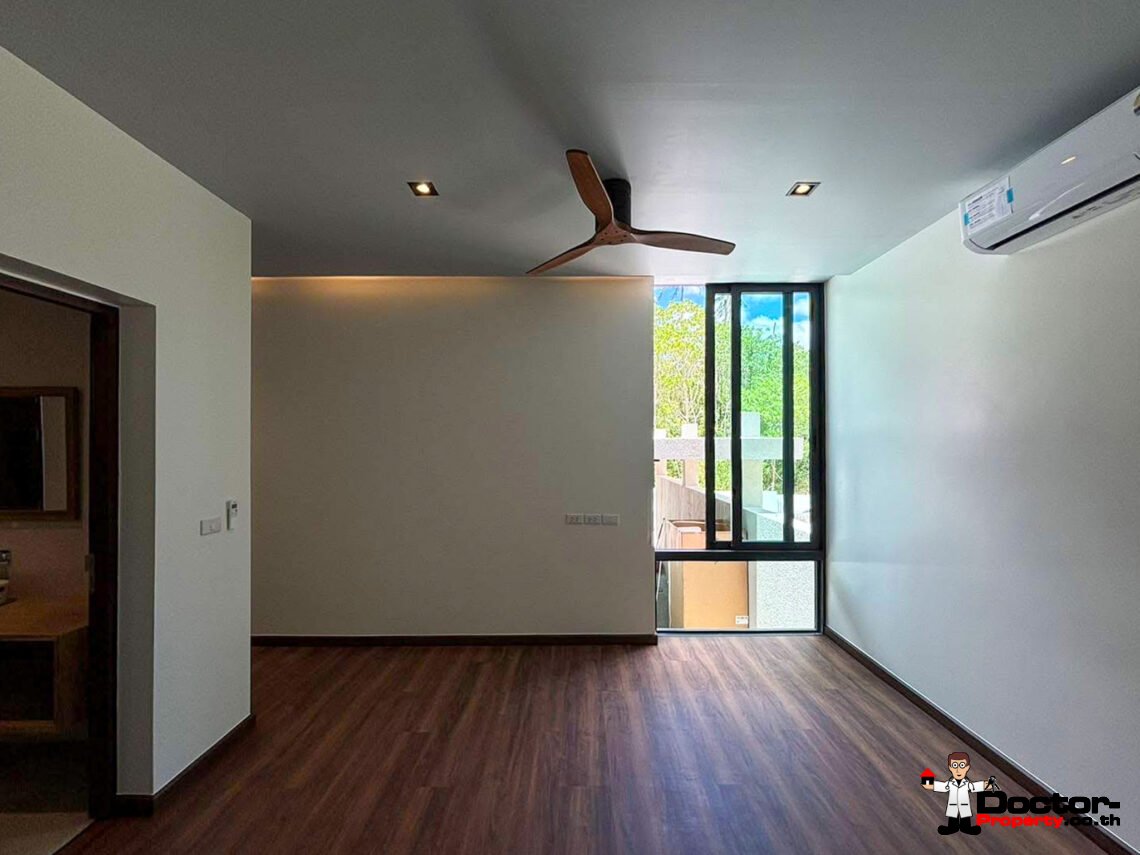 Modern Tropical 3 Bedroom Pool Villa in Mae Nam, Koh Samui – For Sale